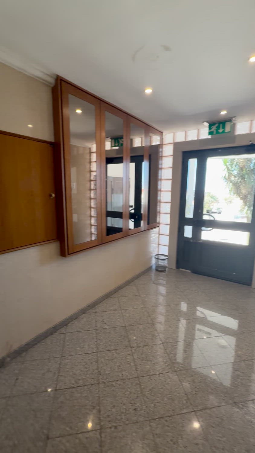 First photo of the property