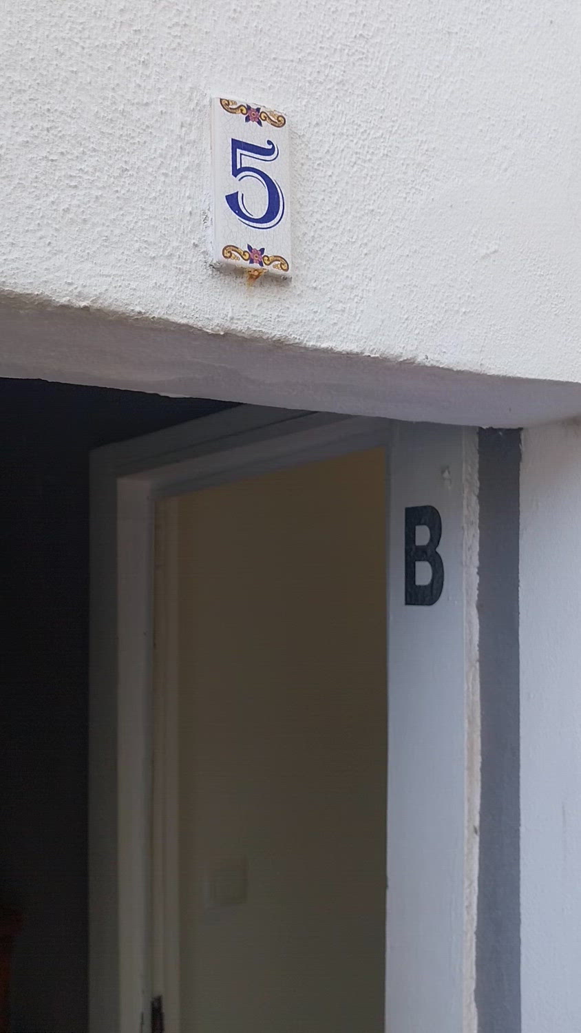 First photo of the property