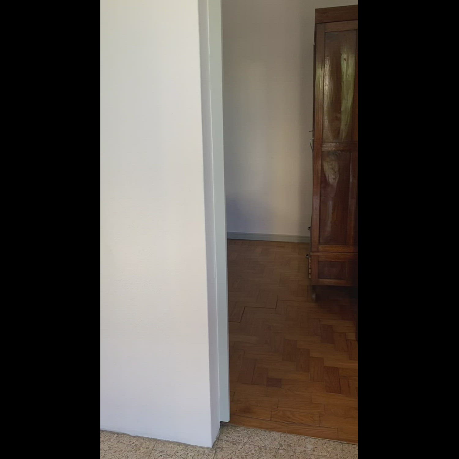 First photo of the property